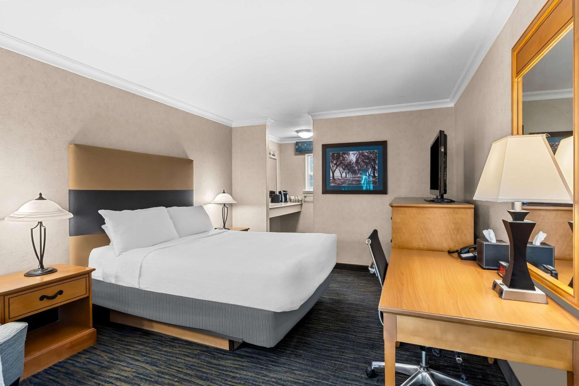 Best Western University Lodge Дейвис Экстерьер фото