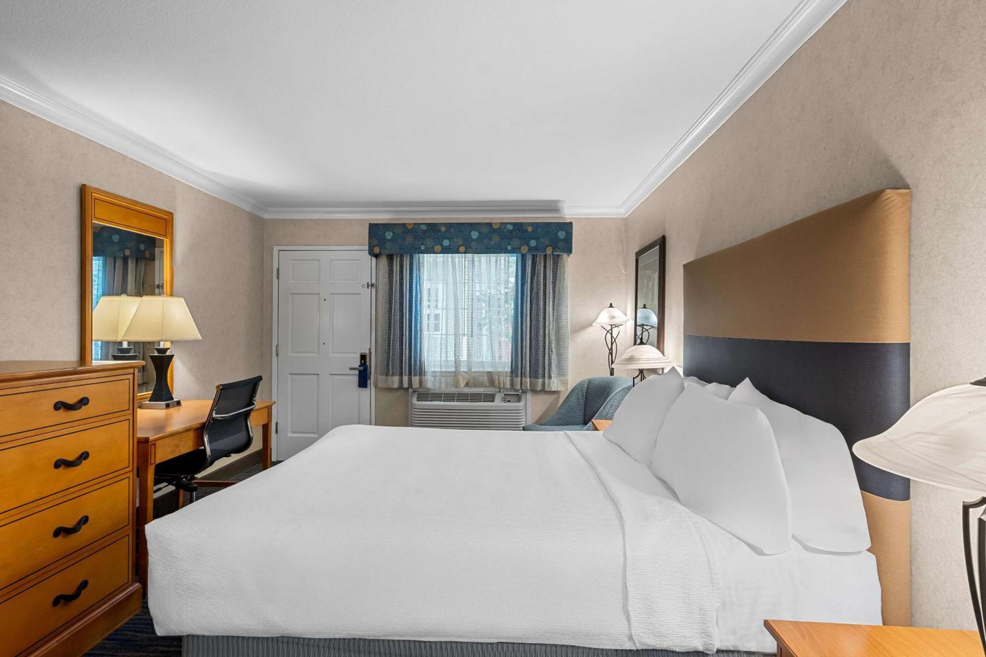 Best Western University Lodge Дейвис Экстерьер фото