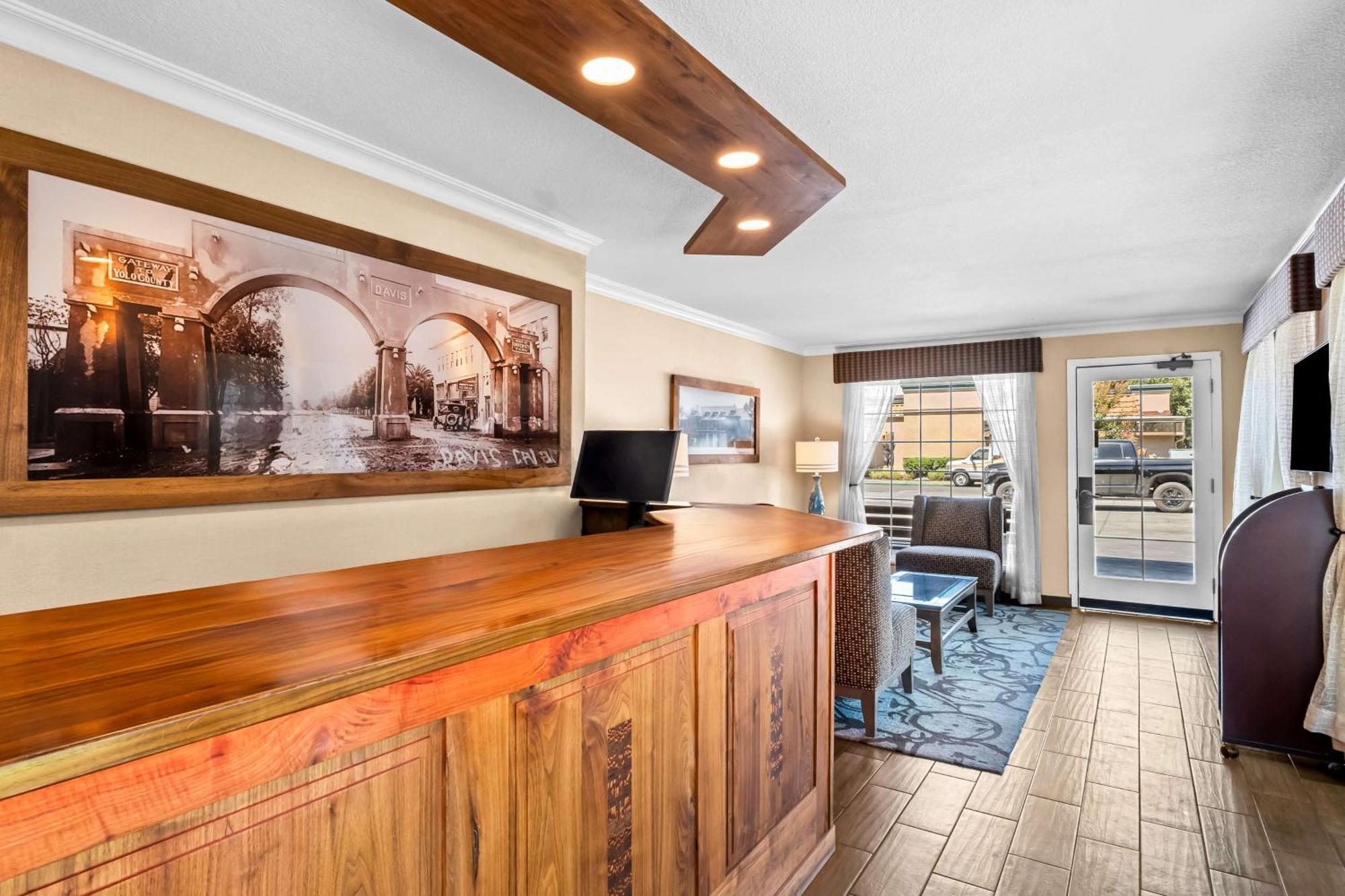 Best Western University Lodge Дейвис Экстерьер фото
